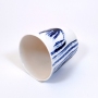 Tazza di porcellana bianca e blu dimensione piccola